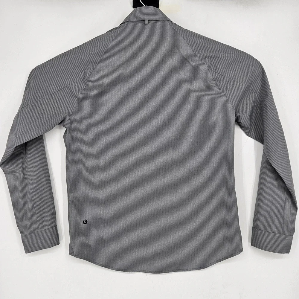 Lululemon Shirt Mens Medium Button Up Activewear Casual Striped Gray Long Sleeve